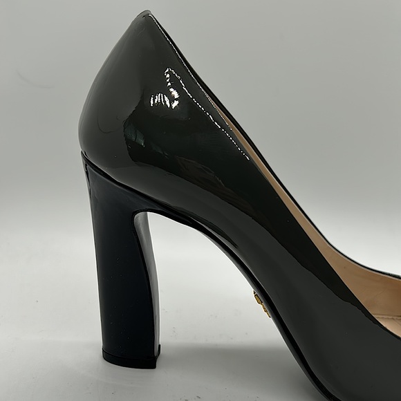 Prada Authenticated Black/Dark Gray Leather High Heels Shoes *Sz 37.5/US Sz 7.5* - Picture 7 of 11